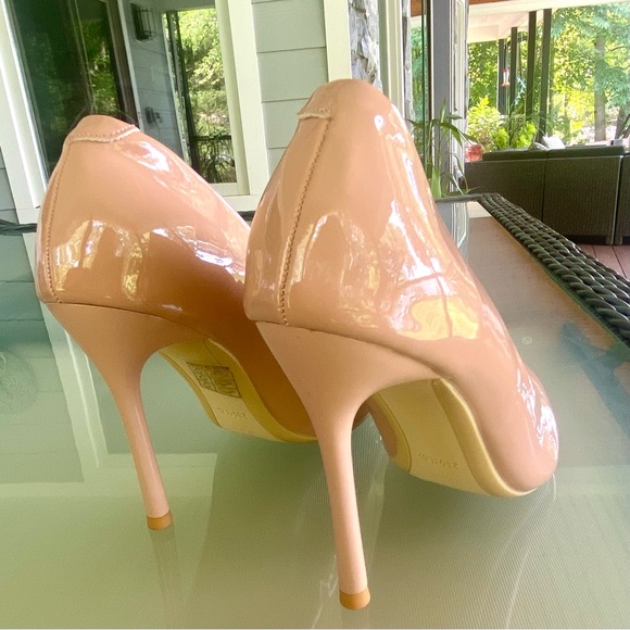 ❤️ PURE PERFECTION! A Lovely shade of Creamy Beige Hi- Heels in Size 6 ! NWOB ❤️ - Picture 3 of 17